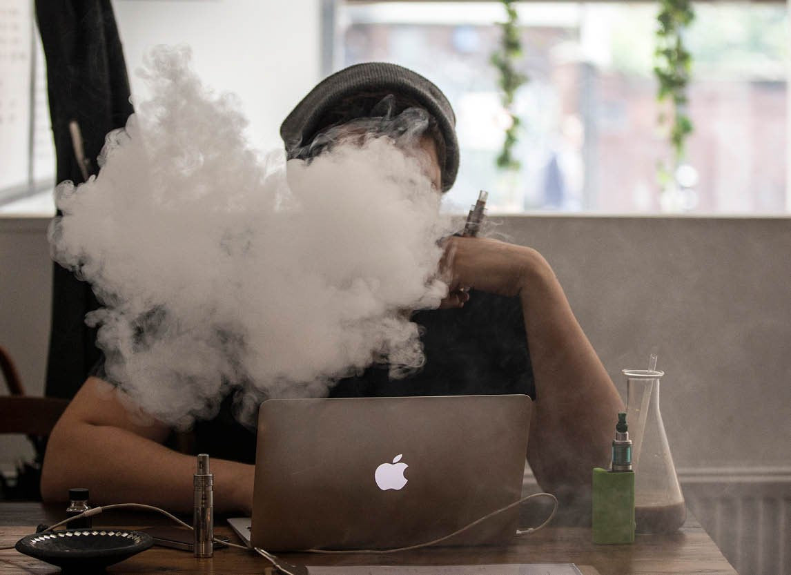 10 Vaping Fails-Grey Haze UK Vape Shop